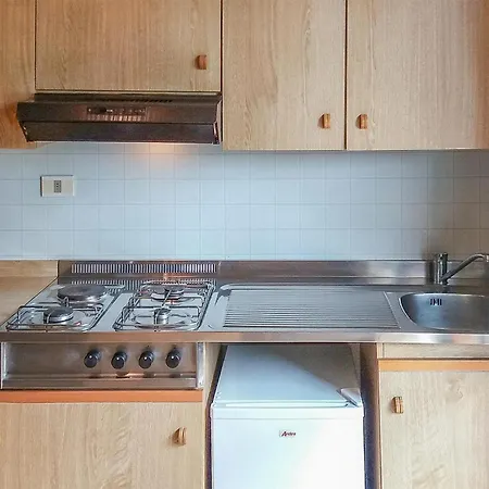 Stunning In With Kitchenette *
